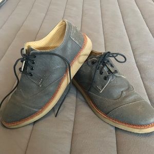 Toms canvas dress shoe